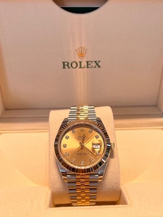 31 mm, Oystersteel and yellow gold